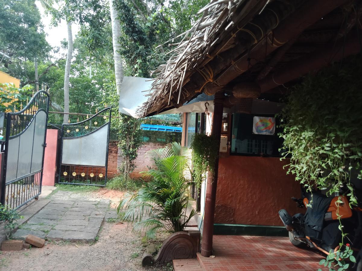 Mango Palace Varkala Ngoại thất bức ảnh